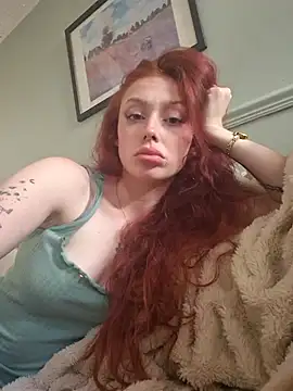 Snapshot of Ember_Starr chatting on July 20, 2026, 10:39 am Ember Starr online show from July 20, 2026, 10:39 am