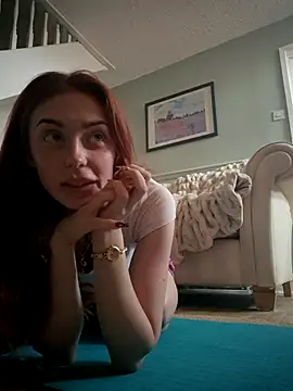 Snapshot of Ember_Starr chatting on July 26, 2026, 6:21 am Ember Starr online show from July 26, 2026, 6:21 am