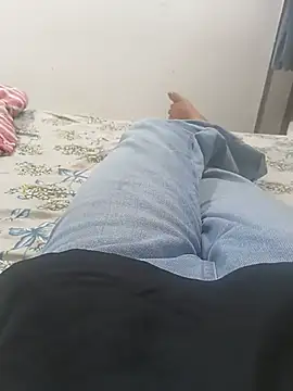 bunnie hot online show from July 14, 2026, 7:24 am