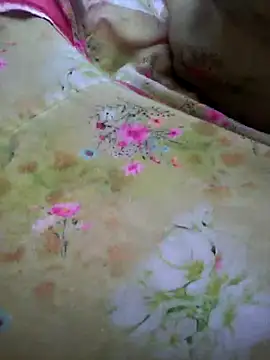 Snapshot of riyana_tai chatting on July 28, 2026, 1:56 am riyana tai online show from July 28, 2026, 1:56 am
