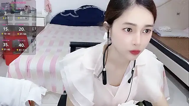 miaomiao-99 online show from July 28, 2026, 4:41 am