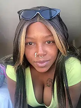 nia coxlive online show from July 27, 2026, 4:14 pm