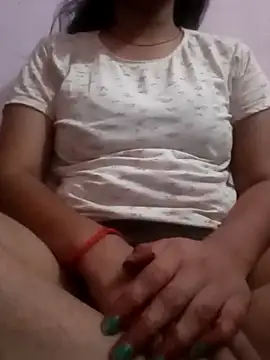Snapshot of TRISHA0404 chatting on June 20, 2026, 8:17 am TRISHA0404 online show from June 20, 2026, 8:17 am