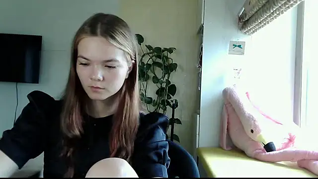 AvrilGillig online show from July 19, 2026, 9:46 am