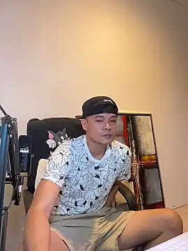 Snapshot of clarkdangerous chatting on June 8, 2026, 1:28 am clarkdangerous online show from June 8, 2026, 1:28 am