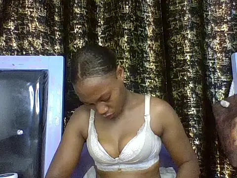Lovey daisy15 online show from June 28, 2026, 1:44 am