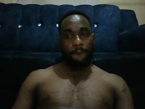 Snapshot of HomeBully chatting on July 18, 2026, 7:50 pm HomeBully online show from July 18, 2026, 7:50 pm