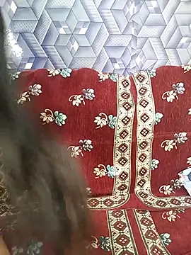 Queen Rosyy online show from July 28, 2026, 12:48 pm