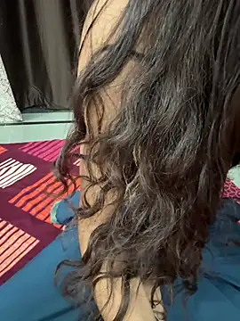 cute manu- online show from August 1, 2026, 11:09 am