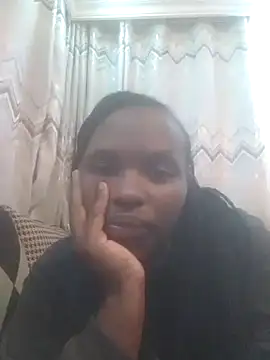 Snapshot of peacefulbignipple chatting on July 6, 2026, 5:37 pm peacefulbignipple online show from July 6, 2026, 5:37 pm