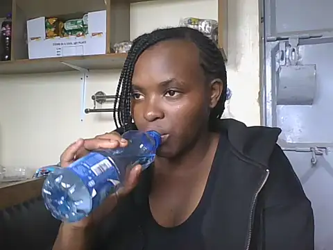 Snapshot of peacefulbignipple chatting on July 7, 2026, 6:47 am peacefulbignipple online show from July 7, 2026, 6:47 am