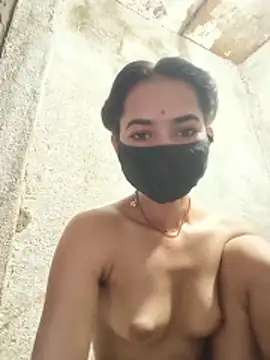 Snapshot of Kashish_love-143 chatting on June 15, 2026, 1:35 pm Kashish love-143 online show from June 15, 2026, 1:35 pm
