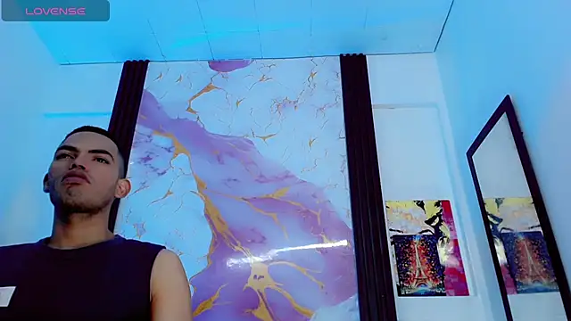 zoe amatista online show from July 12, 2026, 3:41 am