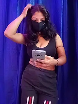 Snapshot of sapna_aura chatting on July 18, 2026, 5:00 am sapna aura online show from July 18, 2026, 5:00 am
