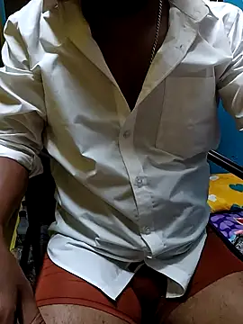 Snapshot of Lawrencedlkk007 chatting on March 3, 2025, 6:48 am Lawrencedlkk007 online show from March 3, 2025, 6:48 am