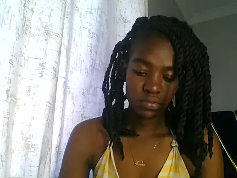 Lola Allure online show from June 27, 2026, 11:04 am