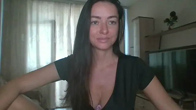 Snapshot of Mia_Salamanka chatting on August 6, 2026, 7:21 am Mia Salamanka online show from August 6, 2026, 7:21 am