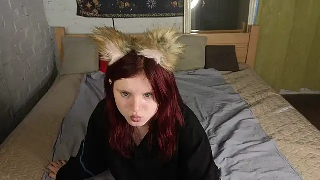 Snapshot of Fox__Cute chatting on July 30, 2026, 1:04 am Fox Cute online show from July 30, 2026, 1:04 am