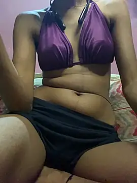 Cute rubii  online show from June 26, 2026, 7:57 am