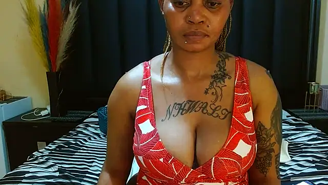 NaughtyLuux12 online show from July 26, 2026, 8:38 pm