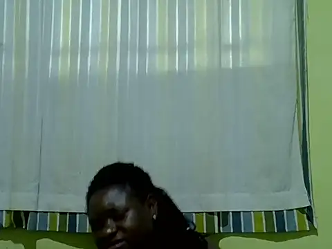 CURVY-CORAZZON online show from July 14, 2026, 10:21 am