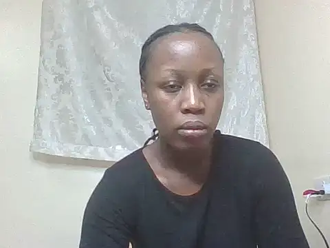 Snapshot of Sweet-cherrry chatting on August 4, 2026, 9:34 am Sweet-cherrry online show from August 4, 2026, 9:34 am