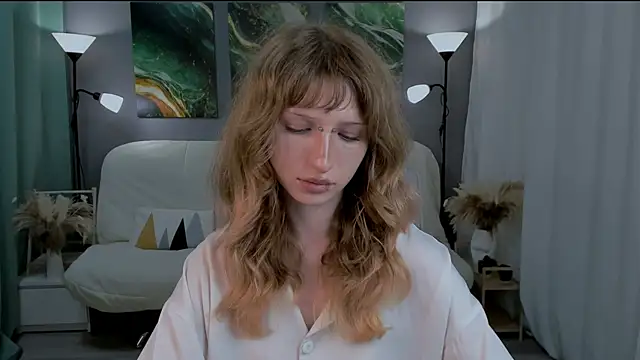 Snapshot of molly_san_ chatting on June 17, 2026, 4:19 pm molly san online show from June 17, 2026, 4:19 pm