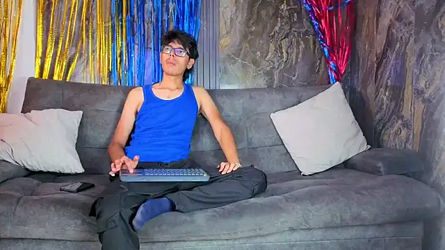 Snapshot of Noha_King chatting on June 25, 2026, 8:02 pm Noha King online show from June 25, 2026, 8:02 pm