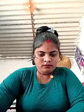 Cut pihu56 online show from June 18, 2026, 5:51 am
