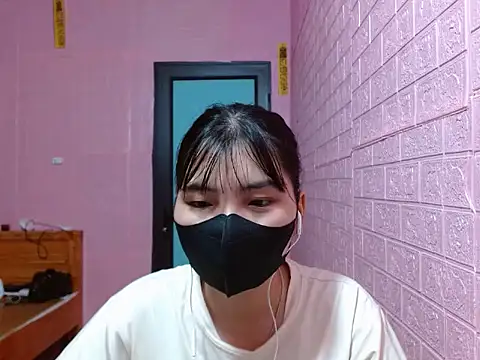 Snapshot of ThuyTien279 chatting on July 27, 2026, 12:56 pm ThuyTien279 online show from July 27, 2026, 12:56 pm