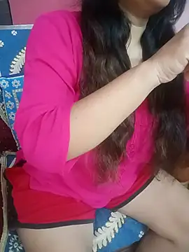 Snapshot of divya-222 chatting on July 12, 2026, 5:37 pm divya-222 online show from July 12, 2026, 5:37 pm