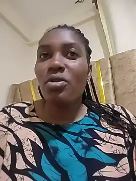 Snapshot of Diva_2000 chatting on June 10, 2026, 10:52 pm Diva 2000 online show from June 10, 2026, 10:52 pm