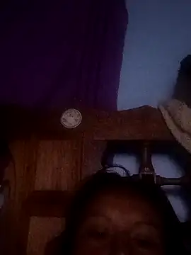 Snapshot of pamela_sween chatting on June 17, 2026, 10:17 am pamela sween online show from June 17, 2026, 10:17 am