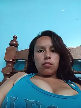 Snapshot of pamela_sween chatting on August 1, 2026, 1:32 pm pamela sween online show from August 1, 2026, 1:32 pm