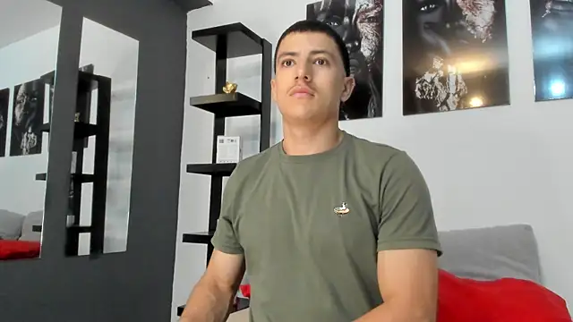 Snapshot of bastian_gil chatting on June 16, 2026, 8:44 pm bastian gil online show from June 16, 2026, 8:44 pm