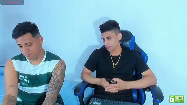 Alejandro and Deiby online show from July 28, 2026, 8:12 pm