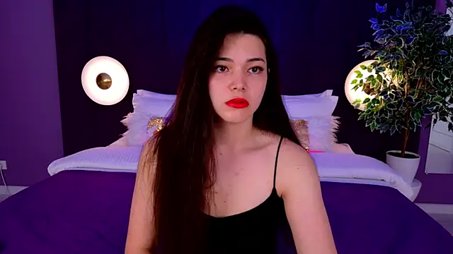 MaddieMeyer online show from July 22, 2026, 3:31 am