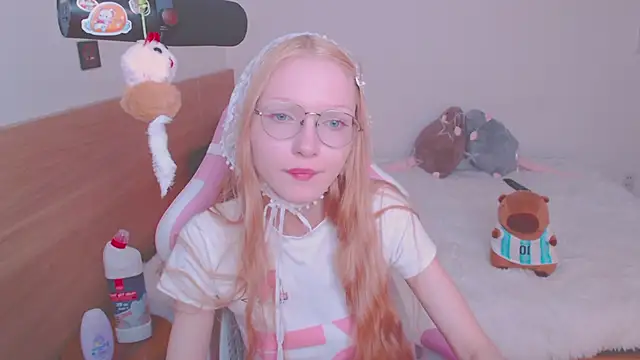 Snapshot of blush chatting on July 10, 2026, 1:58 pm blush online show from July 10, 2026, 1:58 pm