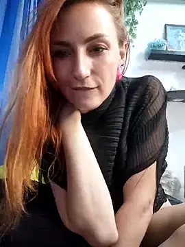 Snapshot of HelenWildCat chatting on July 22, 2026, 6:27 am HelenWildCat online show from July 22, 2026, 6:27 am