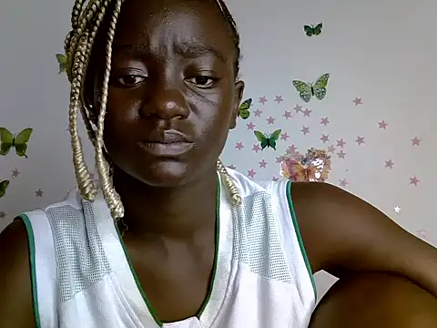 Snapshot of petiteebony254 chatting on June 16, 2026, 6:54 pm petiteebony254 online show from June 16, 2026, 6:54 pm