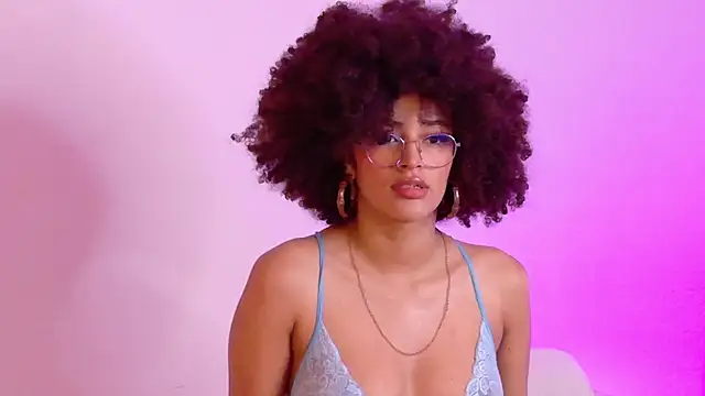 Kailanni online show from August 7, 2026, 1:02 pm