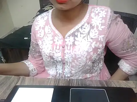 Bold-Divya1 online show from July 28, 2026, 12:59 pm