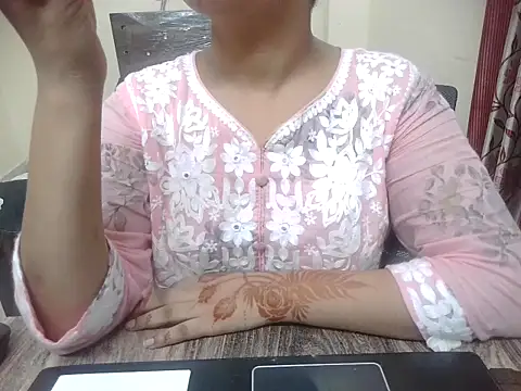 Bold-Divya1 online show from July 29, 2026, 1:42 pm