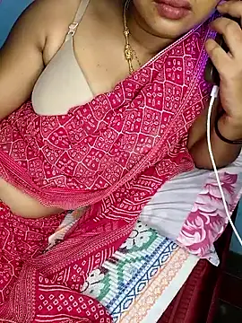 Snapshot of vanireddy_telugu143 chatting on June 13, 2026, 5:33 pm vanireddy telugu143 online show from June 13, 2026, 5:33 pm