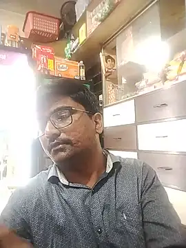 Snapshot of dhirusury050625 chatting on June 18, 2026, 3:05 pm dhirusury050625 online show from June 18, 2026, 3:05 pm