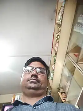 Snapshot of dhirusury050625 chatting on July 3, 2026, 5:25 am dhirusury050625 online show from July 3, 2026, 5:25 am
