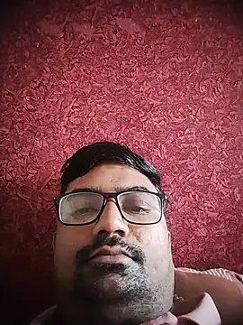Snapshot of dhirusury050625 chatting on July 26, 2026, 6:54 am dhirusury050625 online show from July 26, 2026, 6:54 am