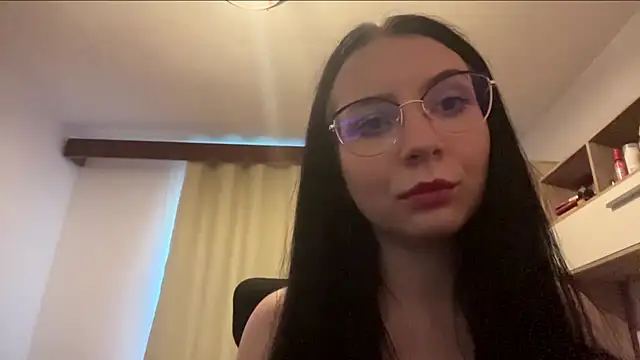 Snapshot of LucyHotelling chatting on June 20, 2026, 3:26 pm LucyHotelling online show from June 20, 2026, 3:26 pm