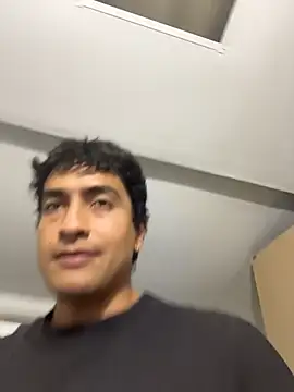 Crisloverrr online show from July 23, 2026, 1:08 am