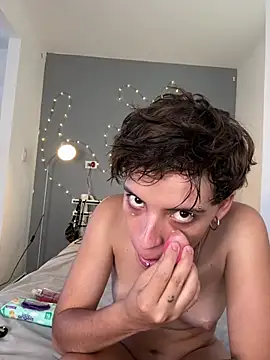 Thevixenx online show from July 14, 2026, 8:25 pm